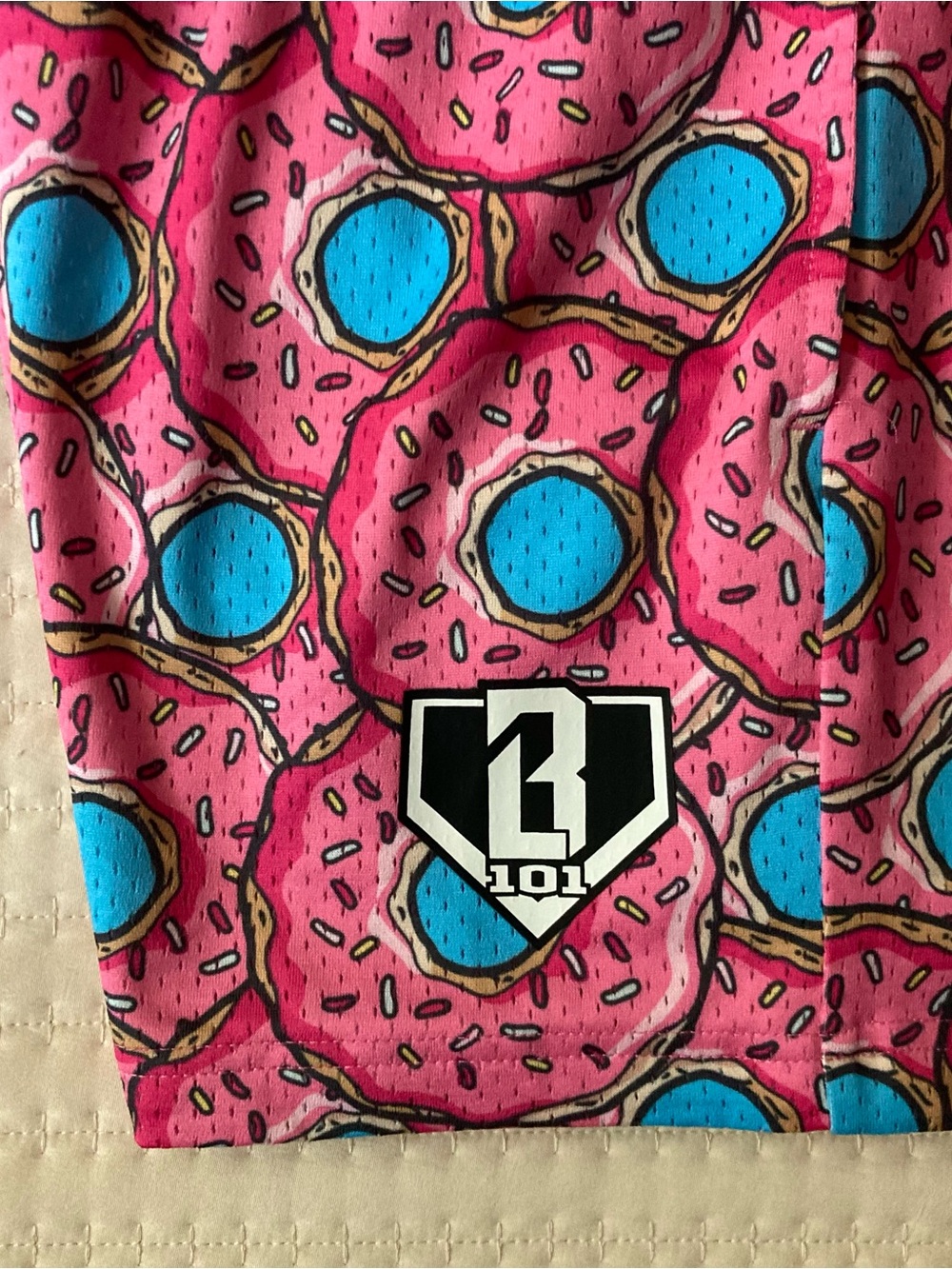Baseball Lifestyle 101 Mesh Shorts Men’s Small Pink Donut Print 5” Inseam - Picture 5 of 10
